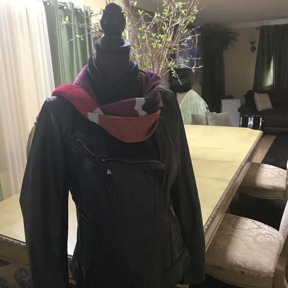 eddie Bauer scarf - Picture 3 of 7